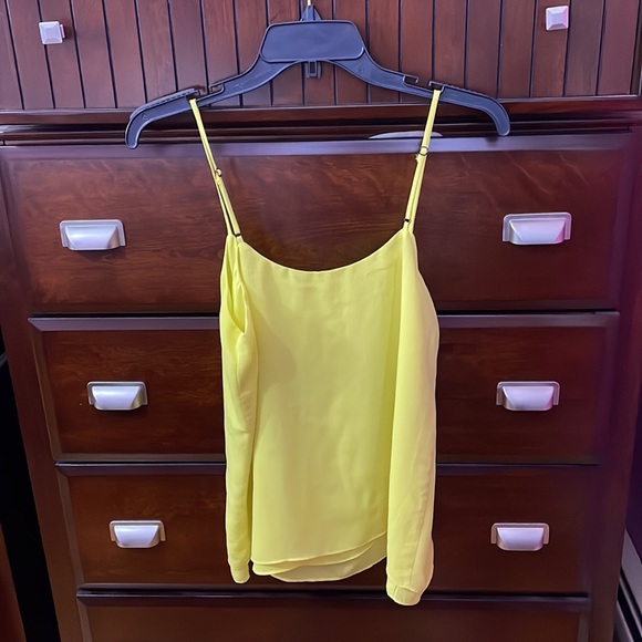 Neon Yellow Blouse 🌻 - Picture 2 of 6